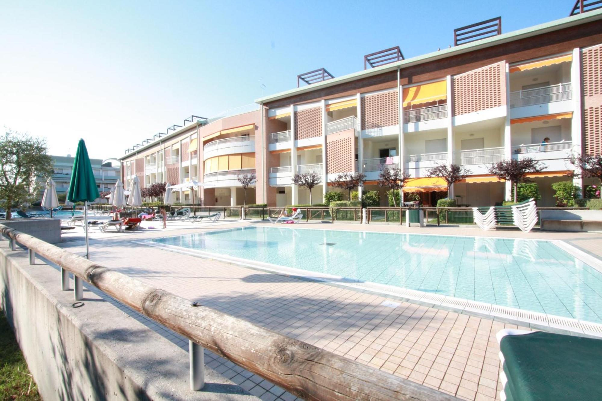 ビビオーネResidenza Le Acacieアパートメント エクステリア 写真